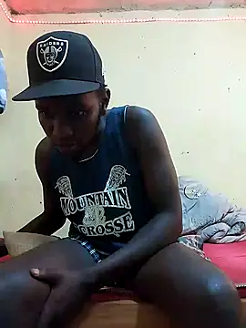 Snapshot of Sexy-prince chatting on 01-16-25, 02:41 Sexy-prince online show from 01-16-25, 02:41