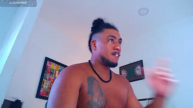 yosoy enzo2020 online show from 03-06-26, 12:44