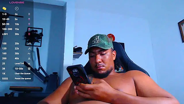 yosoy enzo2020 online show from 11-04-25, 03:21