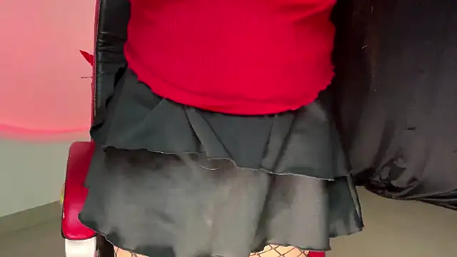 Snapshot of tigress_kashish chatting on 09-19-25, 07:29 tigress kashish online show from 09-19-25, 07:29