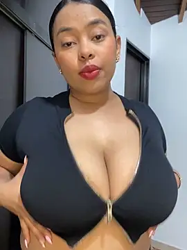 PUSHYLATE online show from 10-31-25, 01:35