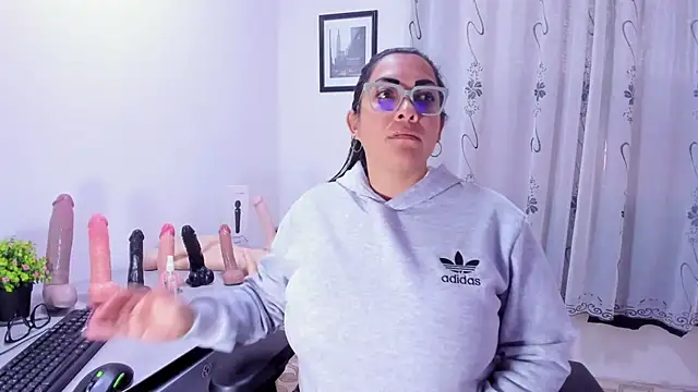 MelissaaCortes online show from 02-17-26, 01:08