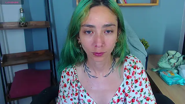 Erika Stevens online show from 09-24-25, 07:20