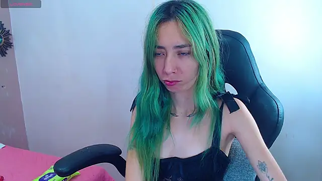 Erika Stevens online show from 10-01-25, 08:02