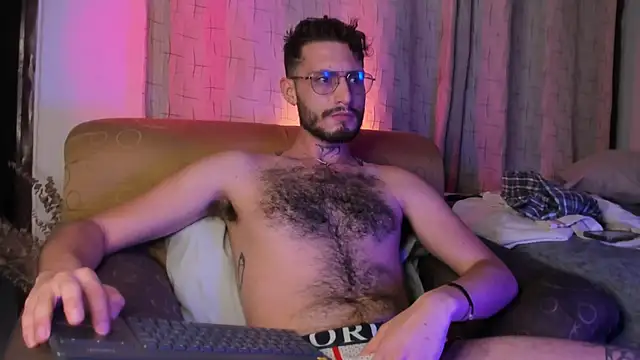 Snapshot of axel_giracr chatting on 01-25-25, 11:32 axel giracr online show from 01-25-25, 11:32