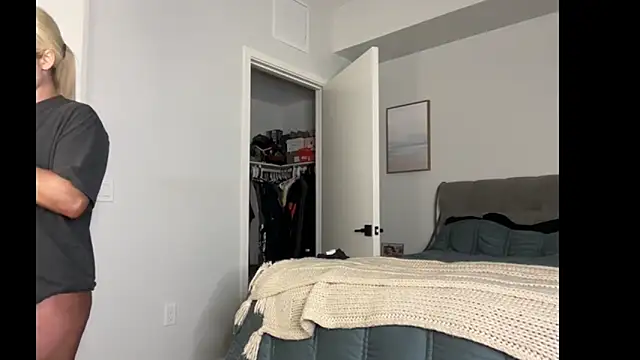 ElenaErickson online show from 01-12-26, 02:29