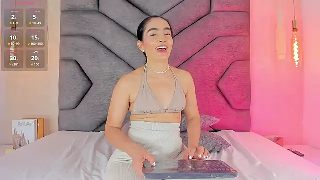 Snapshot of Liinda_Saenz chatting on 07-04-26, 11:27 Liinda Saenz online show from 07-04-26, 11:27
