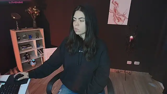  WednesdayFriday  online show from 02-04-25, 08:59