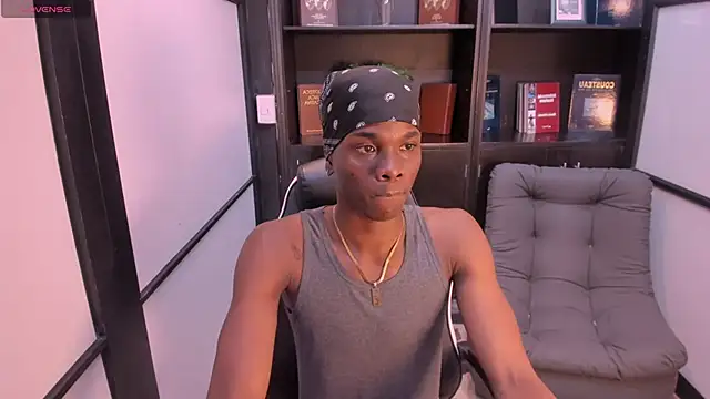 JacksonMuller  online show from 11-19-25, 01:33