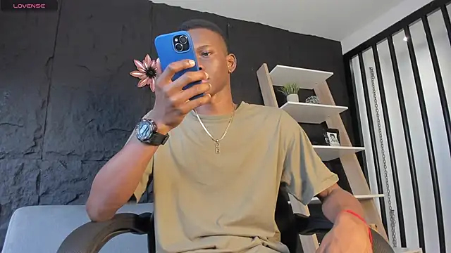 JacksonMuller  online show from 11-28-25, 12:38