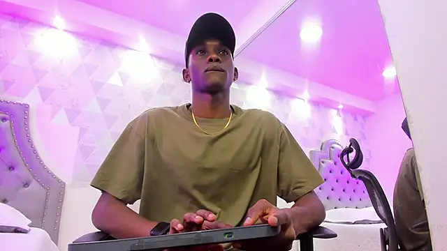 JacksonMuller  online show from 02-01-25, 03:07
