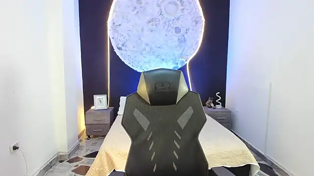 JacksonMuller  online show from 11-10-25, 01:05