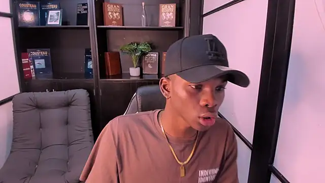 JacksonMuller  online show from 11-15-25, 12:09