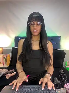 valentinabaez online show from 10-09-25, 06:52