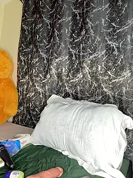 Sexy barb2 online show from 04-12-26, 10:51