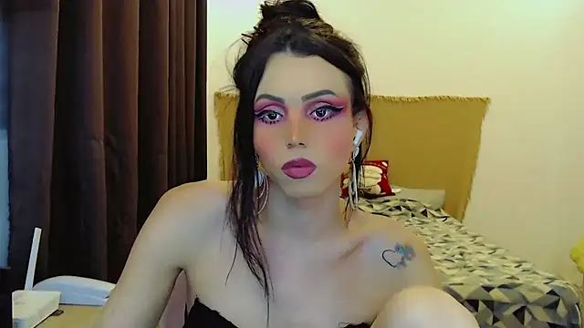 Sophie Fantasys online show from 01-06-26, 11:20