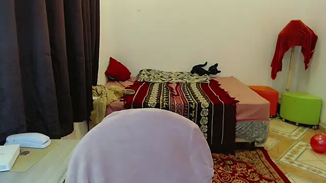 Sophie Fantasys online show from 04-16-26, 10:45