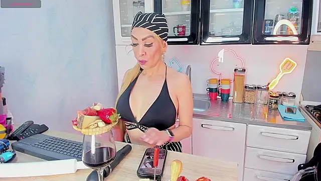 EvelinaGrey online show from 03-15-26, 04:30