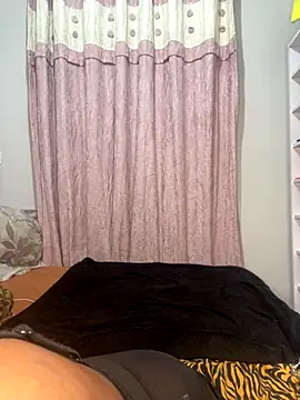 hot daily online show from 11-27-25, 09:04