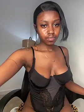 hot daily online show from 04-12-26, 10:13