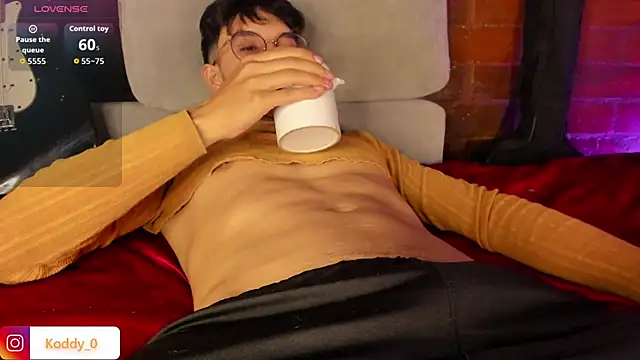 koddy 0 online show from 11-04-25, 11:52