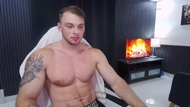YourHotGreg online show from 06-12-26, 04:10