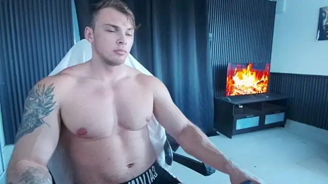 YourHotGreg online show from 07-12-26, 10:10