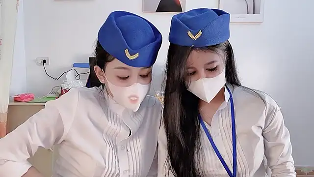 Mono-Stewardesss online show from 01-15-26, 03:59