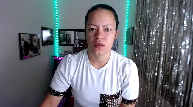 Cristal w online show from 03-21-25, 12:17