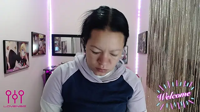 Cristal w online show from 09-26-25, 12:23