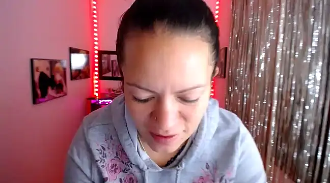 Cristal w online show from 03-20-25, 03:36