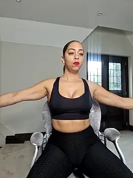 QueenTricks1 online show from 02-20-26, 12:18