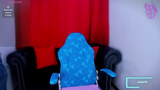 Lila Pinky online show from 09-15-25, 12:27