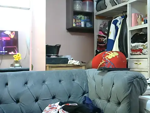 slender-qwene online show from 06-21-26, 06:19