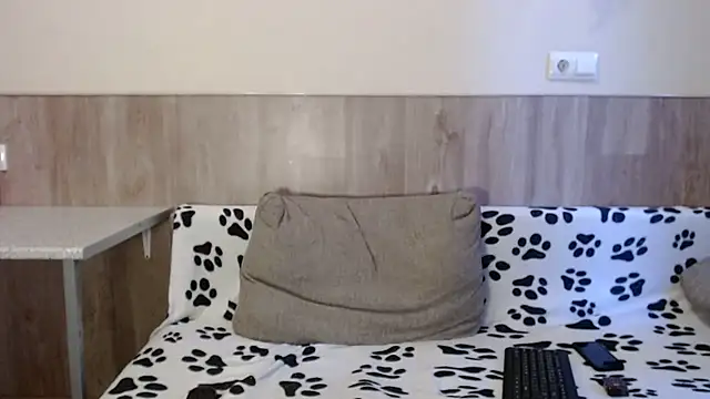 Snapshot of 28nick28 chatting on 02-07-25, 11:45 28nick28 online show from 02-07-25, 11:45