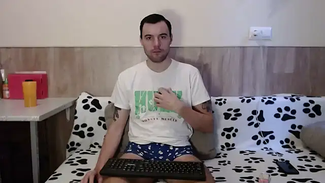 Snapshot of 28nick28 chatting on 01-13-25, 10:03 28nick28 online show from 01-13-25, 10:03