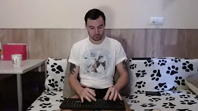 Snapshot of 28nick28 chatting on 01-15-25, 09:56 28nick28 online show from 01-15-25, 09:56