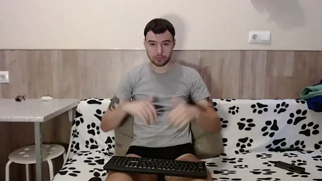 Snapshot of 28nick28 chatting on 12-19-24, 08:13 28nick28 online show from 12-19-24, 08:13