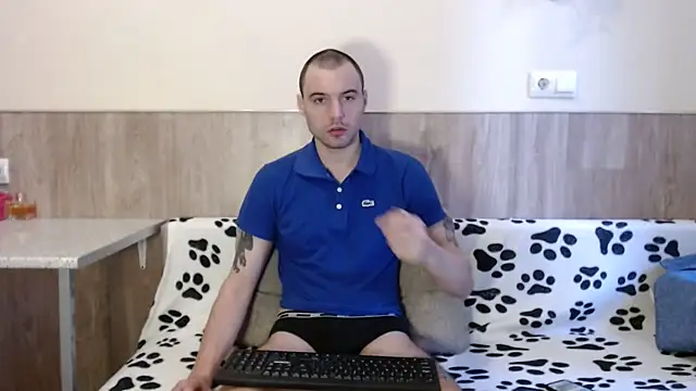 Snapshot of 28nick28 chatting on 03-16-25, 02:00 28nick28 online show from 03-16-25, 02:00