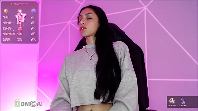 lilylouisee online show from 02-06-26, 01:23