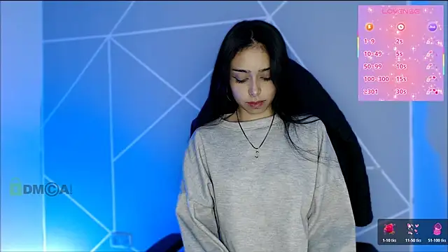 Snapshot of lilylouisee chatting on 04-25-26, 11:13 lilylouisee online show from 04-25-26, 11:13