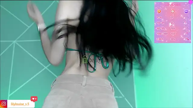 lilylouisee online show from 03-13-26, 10:53