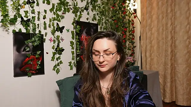 NaughtYHomemadE online show from 11-13-25, 03:27