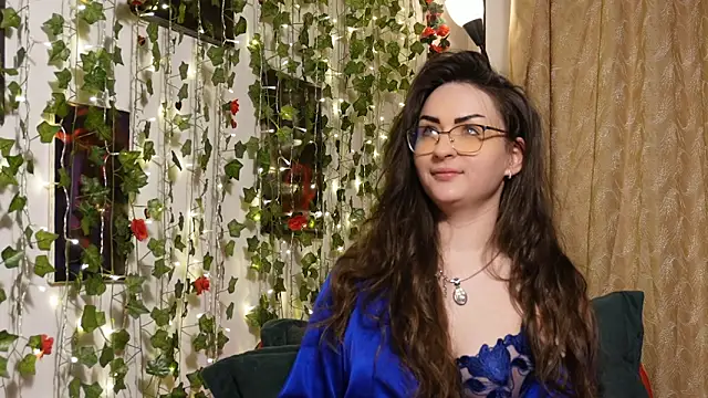 Snapshot of NaughtYHomemadE chatting on 03-04-26, 08:27 NaughtYHomemadE online show from 03-04-26, 08:27