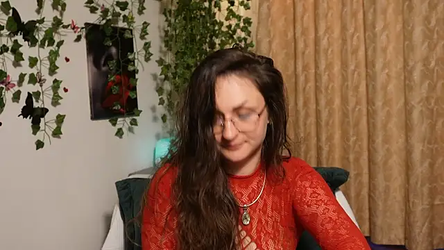 NaughtYHomemadE online show from 09-16-25, 12:28