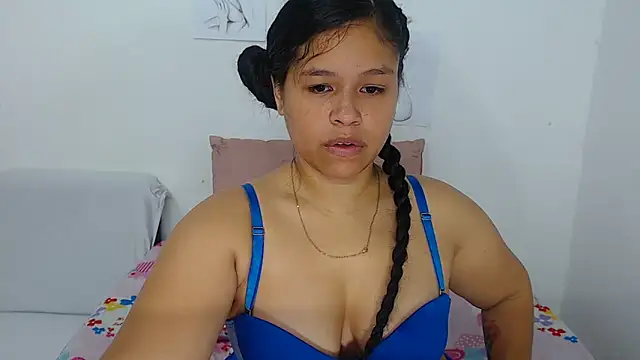 Hazel donna online show from 05-26-26, 03:48