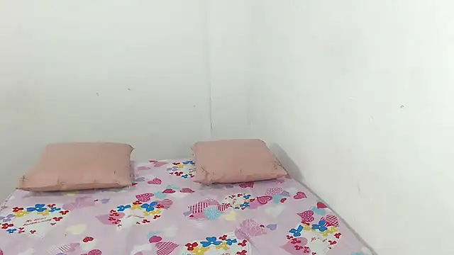 Hazel donna online show from 05-15-26, 03:04