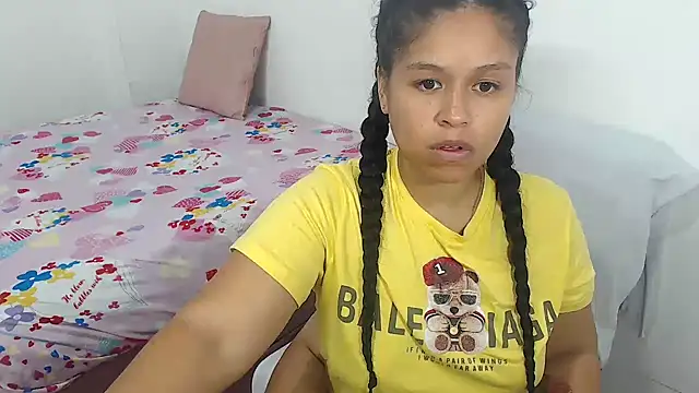 Hazel donna online show from 05-12-26, 02:30
