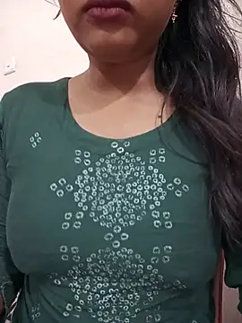 Snapshot of Anusri- chatting on 07-15-26, 01:29 Anusri- online show from 07-15-26, 01:29