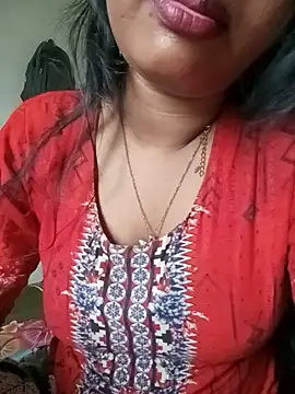 Snapshot of Anusri- chatting on 06-21-26, 09:37 Anusri- online show from 06-21-26, 09:37
